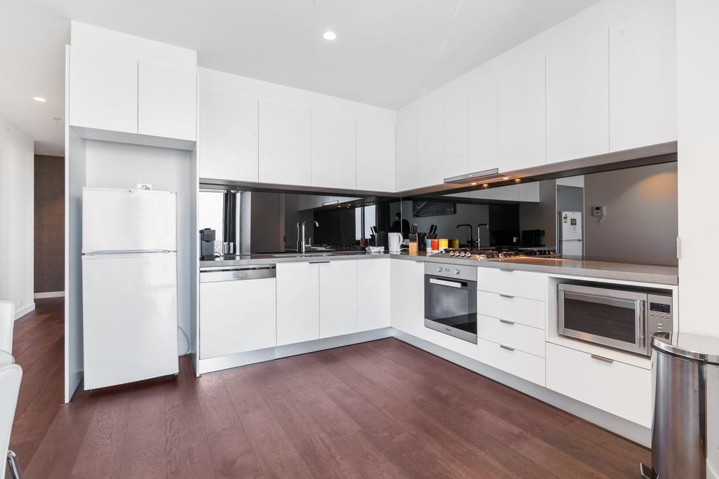 Mj Shortstay Apartments - Platinum Tower Melbourne City Exterior foto